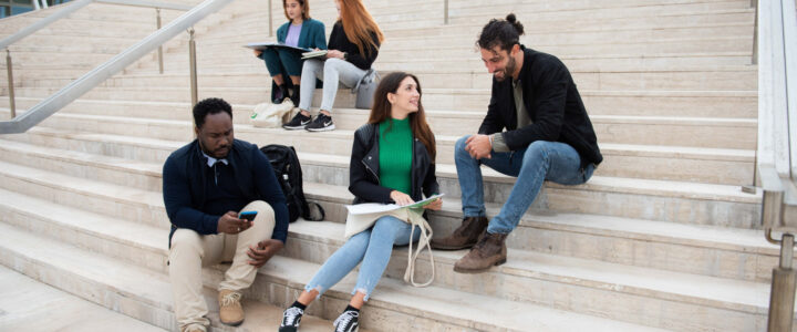 Tasse, procedure, servizi: on line la Guida dello Studente dell’ Ateneo per l’a.a. 2022/2023